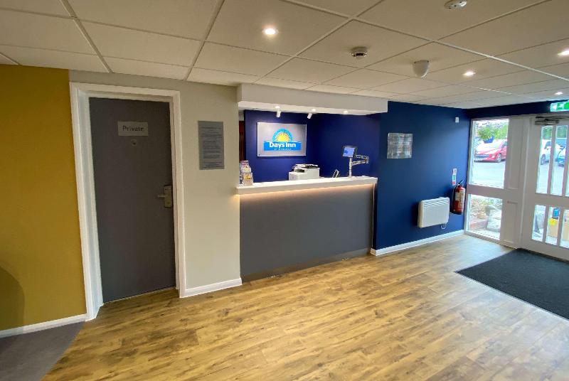 Days Inn Sedgemoor M5 - Lobi