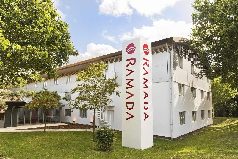 Ramada South Mimms M25 - Genel