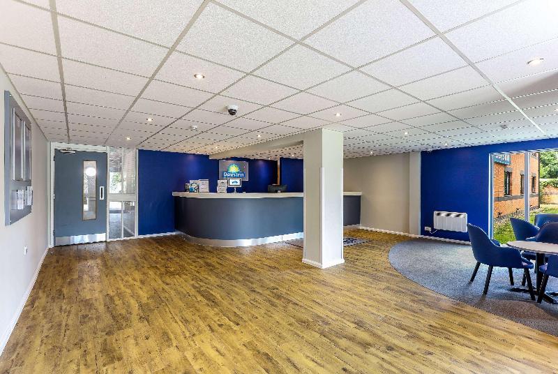Days Inn Warwick North M40 - Lobi