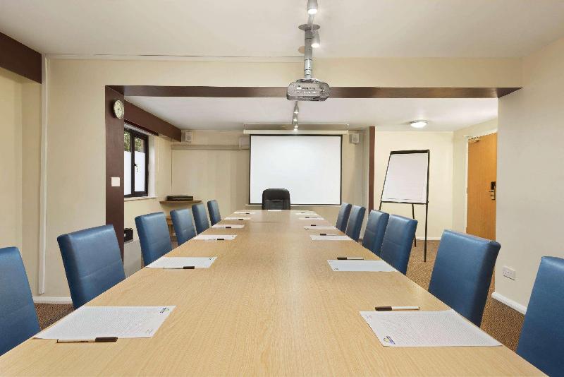 Days Inn Warwick North M40 - Toplantı