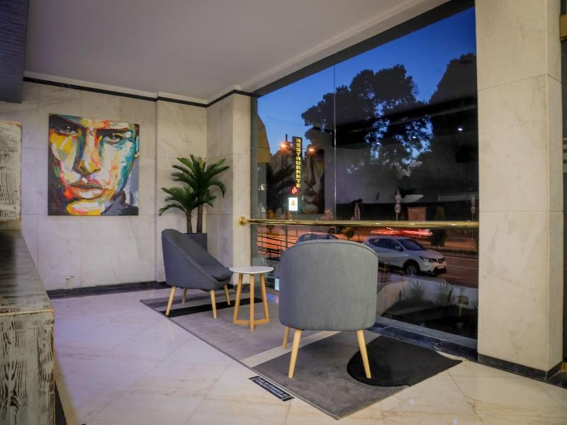 Lara Hotel - Lobi