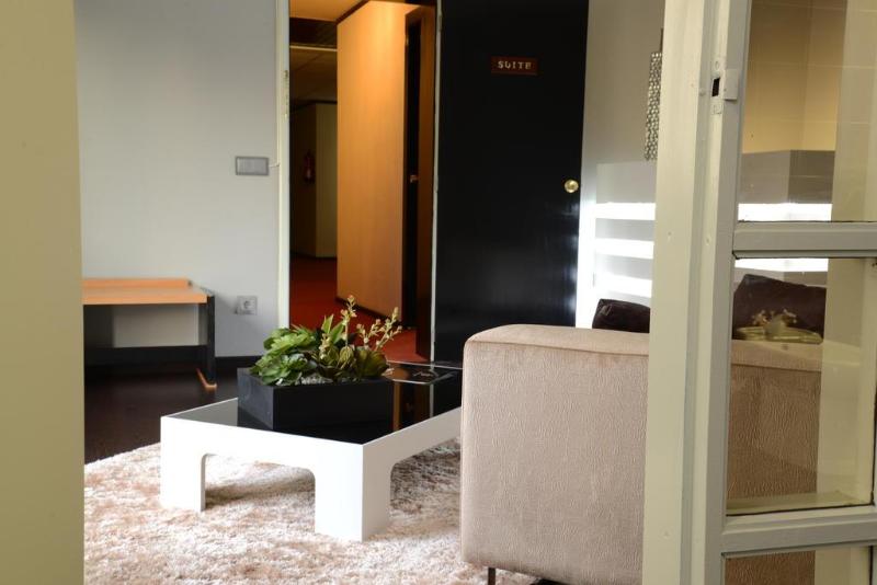 Lara Hotel - Genel
