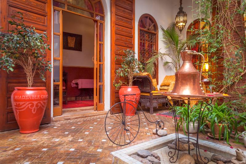 Riad Sable Chaud - Genel