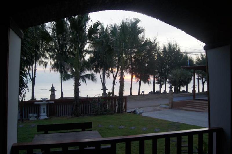 Palm Beach Resort & Hotel - Genel