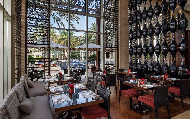 Park Hyatt Abu Dhabi Hotel & Villas - Restoran