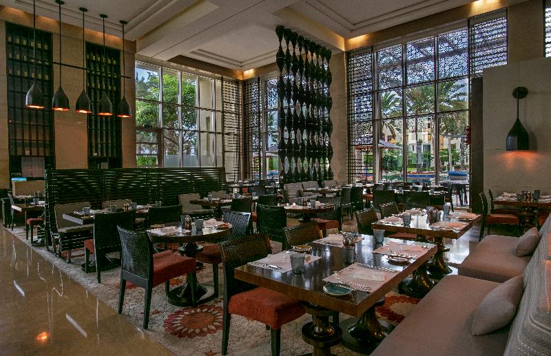 Park Hyatt Abu Dhabi Hotel & Villas - Restoran