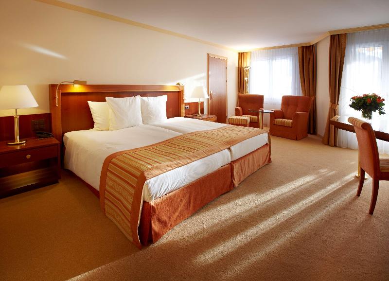Hotel Seehof Davos - Oda