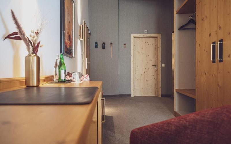 Waldhuus  Hotel - Oda
