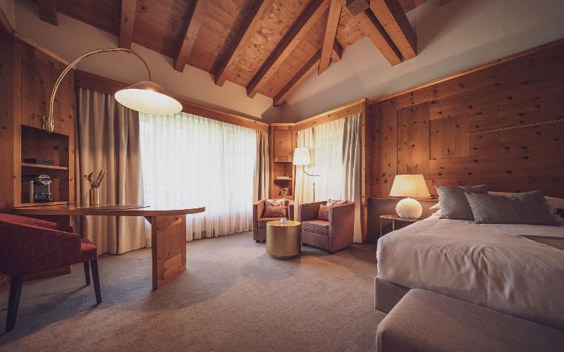 Waldhuus  Hotel - Oda