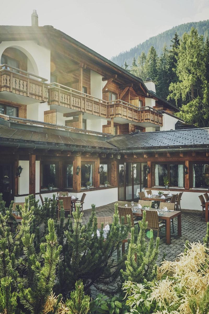 Waldhuus  Hotel - Teras