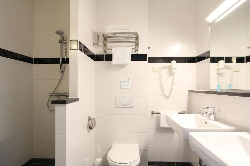 Bastion Hotel Vlaardingen - Oda