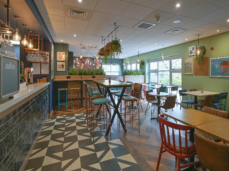 Travelodge Stansted Great Dunmow - Bar