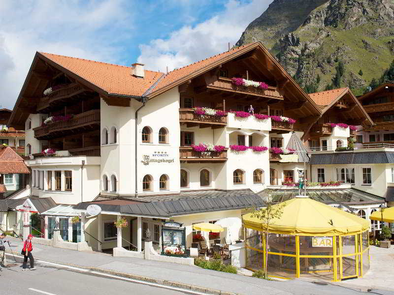 Mittagskogel Hotel otel fotoğrafı