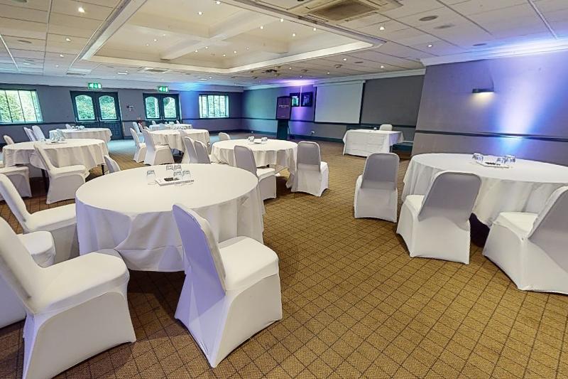 Village Hotel Manchester Hyde - Toplantı