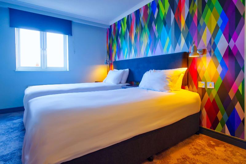 Village Hotel Manchester Hyde - Oda