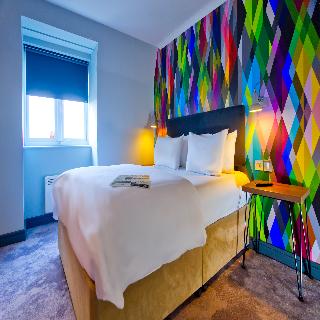 Village Hotel Manchester Hyde fotoÄŸrafÄ±