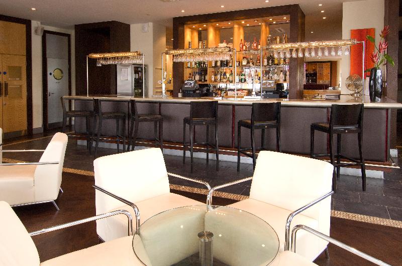 Premier Inn Manchester Old Trafford - Restoran