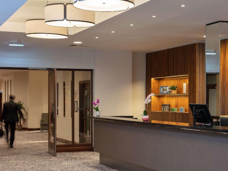 Stratford Manor Hotel - Lobi