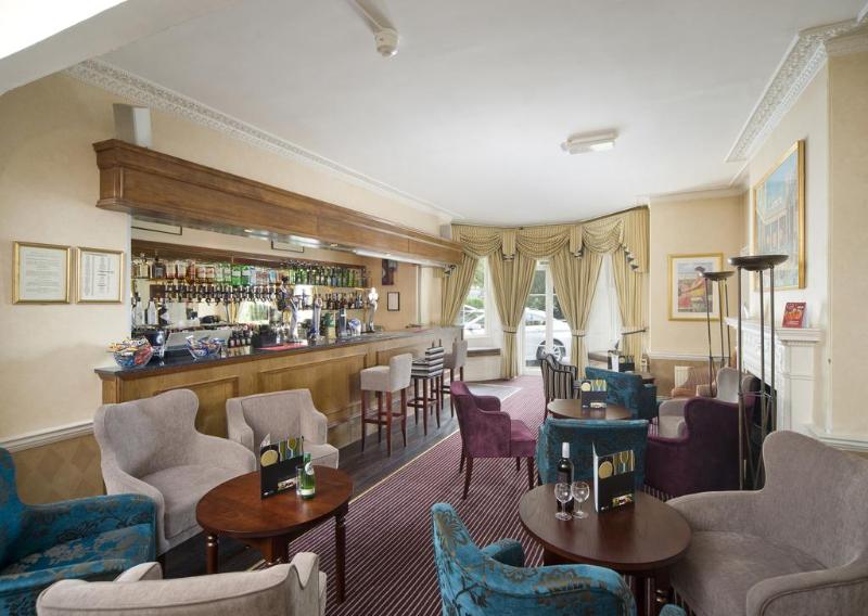 Lansdown Grove - Bar