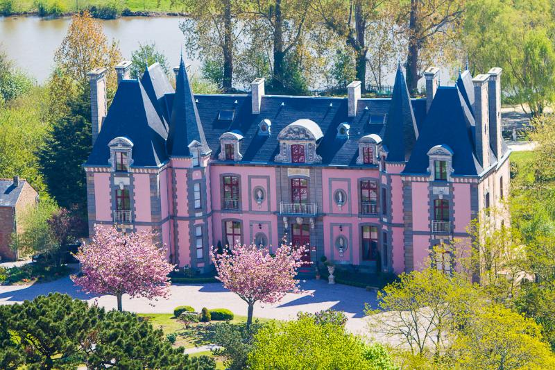 Chateau Hotel Du Colombier - Genel