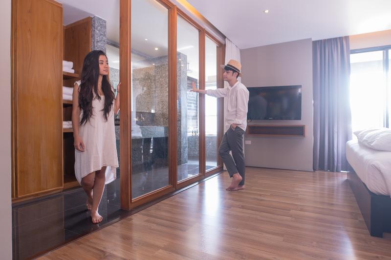 Page 10 Hotel Pattaya - Oda