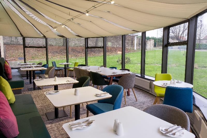 Holiday Inn Express Doncaster - Restoran