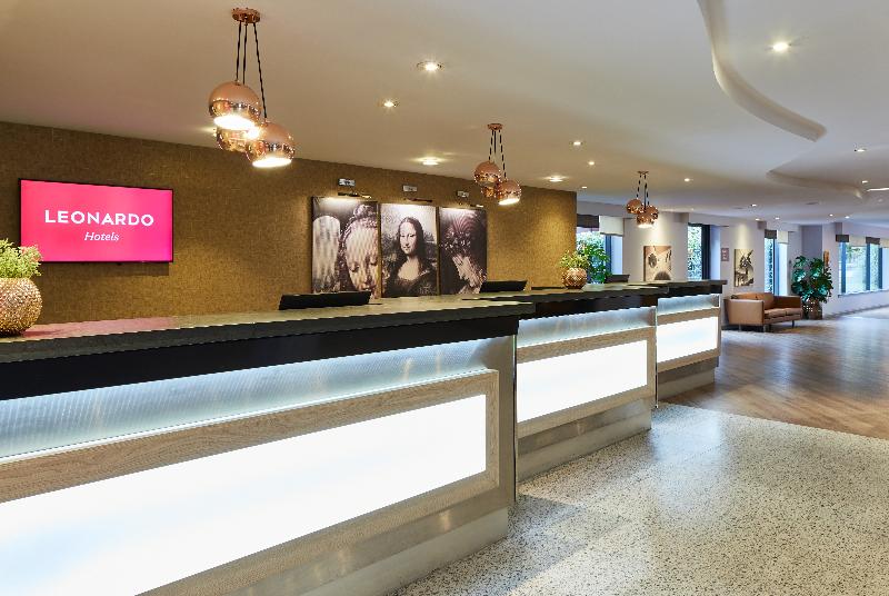 Leonardo Hotel London Heathrow - Lobi