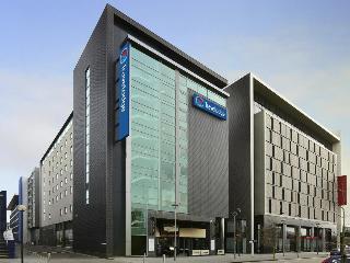 Travelodge Milton Keynes at The Hub otel fotoğrafı