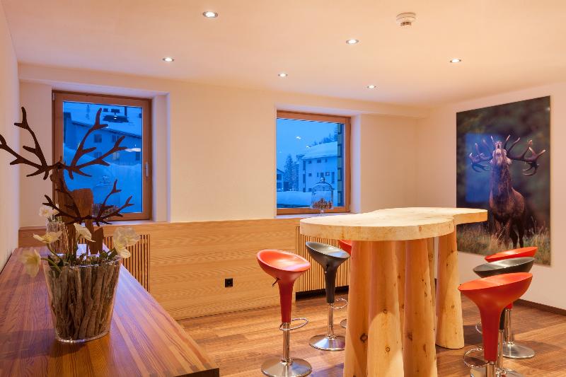 Boutique Hotel Cervus - Lobi