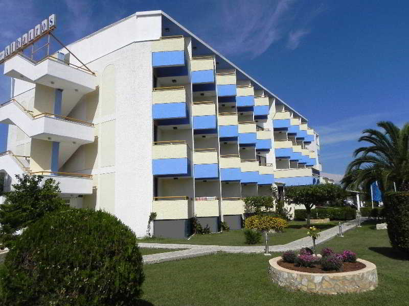 Cooee Albatros - Genel