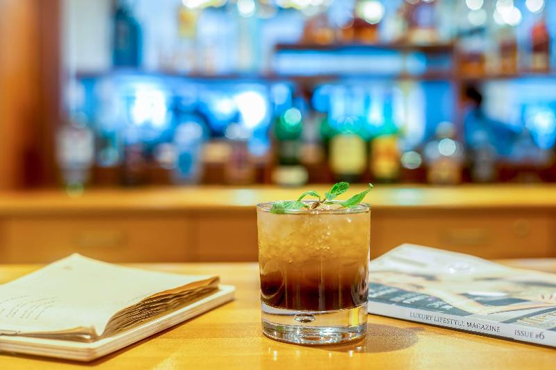 Park Inn by Radisson Baku Hotel - Bar