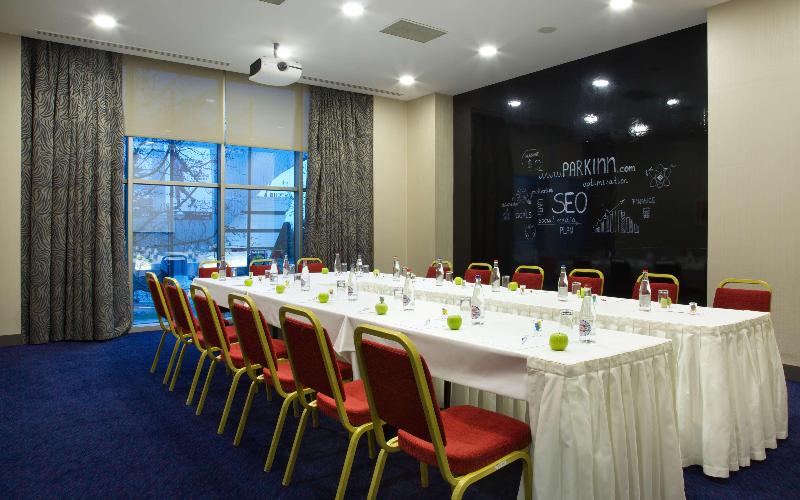 Park Inn by Radisson Baku Hotel - Toplantı