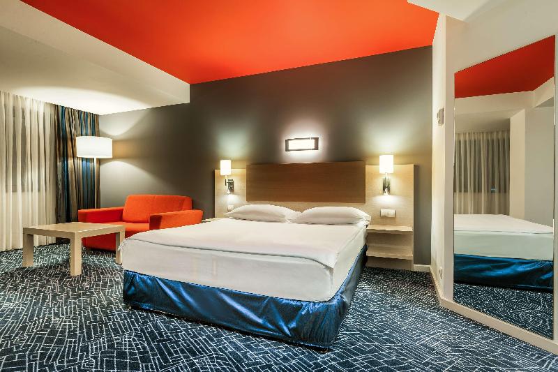 Park Inn by Radisson Baku Hotel - Oda