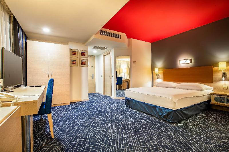 Park Inn by Radisson Baku Hotel - Oda