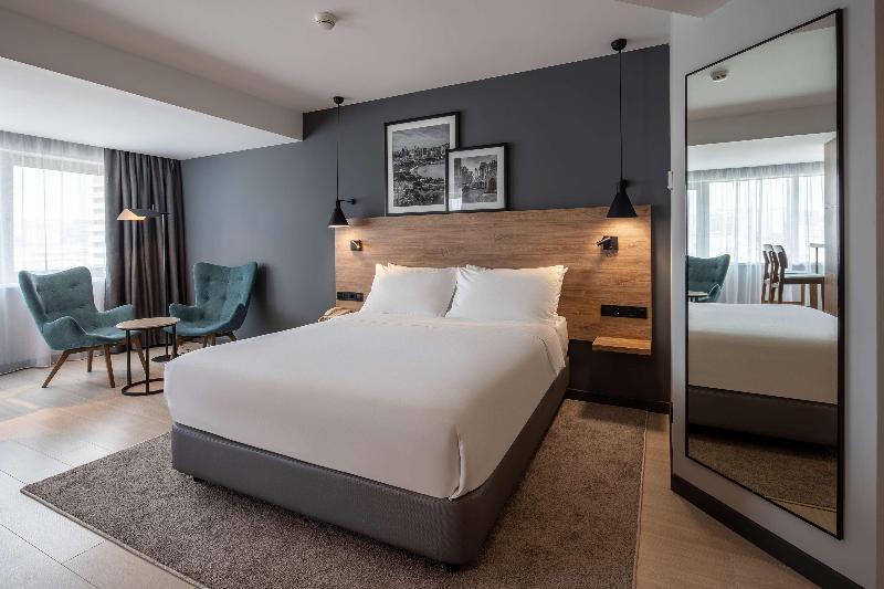 Park Inn by Radisson Baku Hotel - Oda