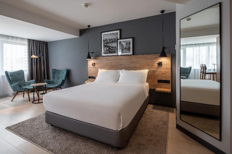 Park Inn by Radisson Baku Hotel - Oda