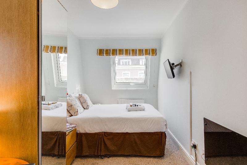 1 Lexham Gardens - Oda