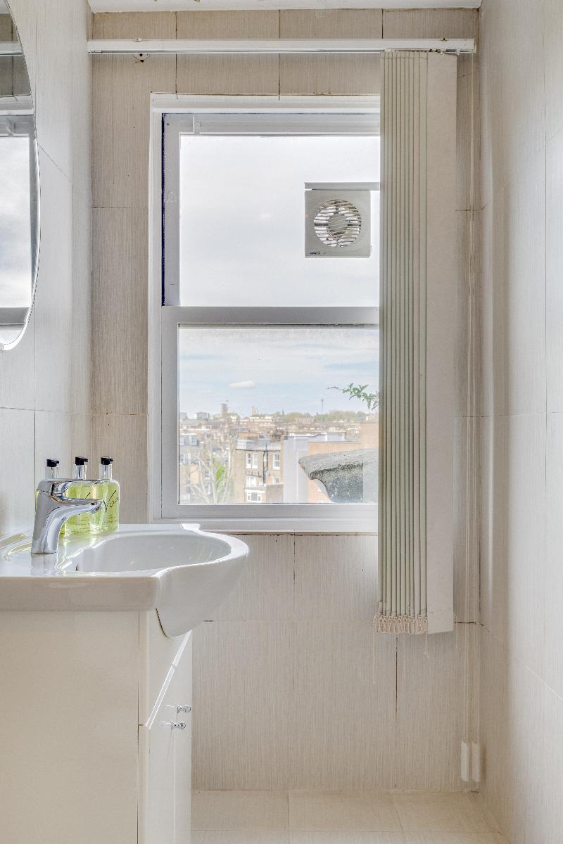 1 Lexham Gardens - Oda