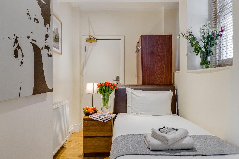 1 Lexham Gardens - Oda