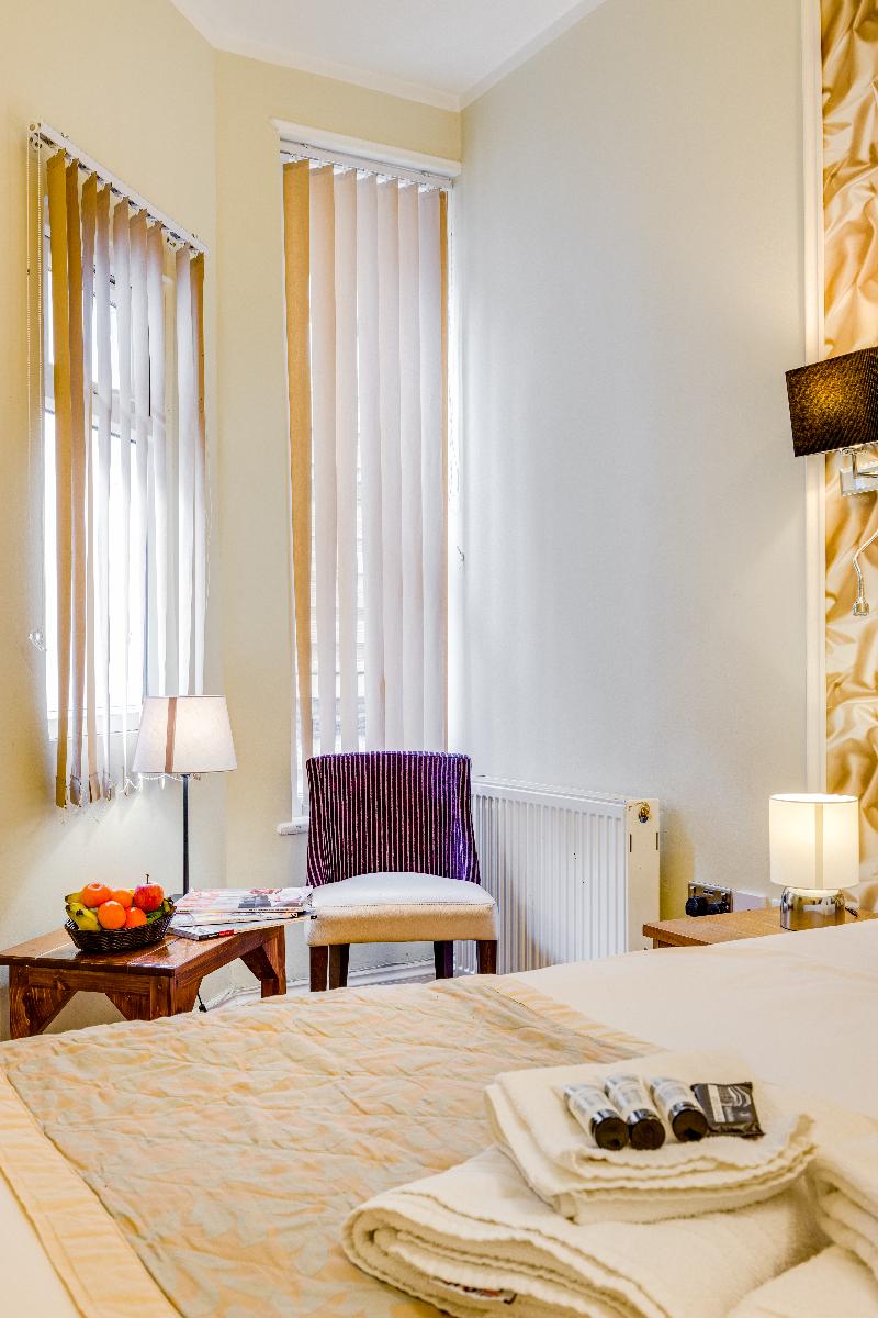 1 Lexham Gardens - Oda