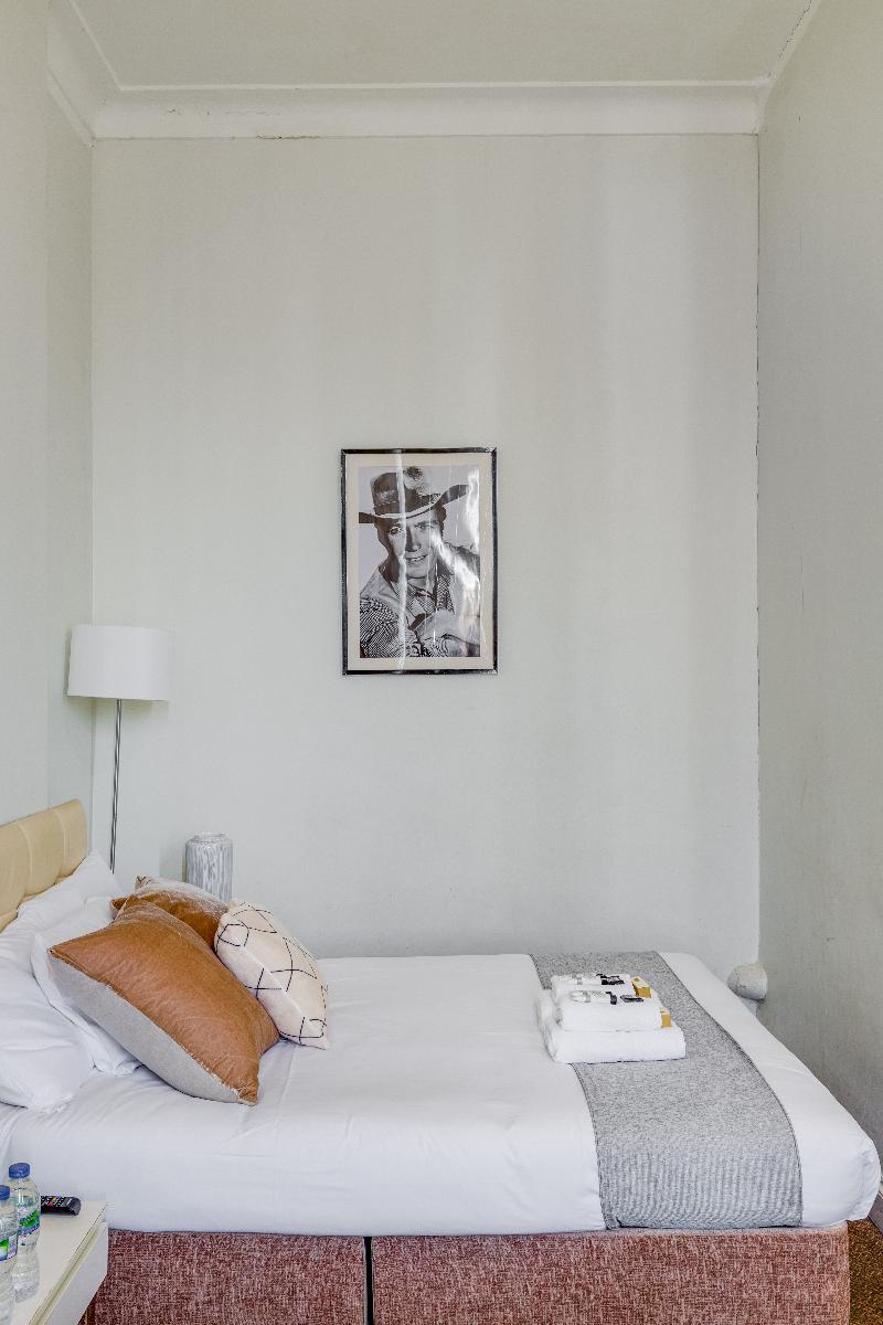 1 Lexham Gardens - Oda