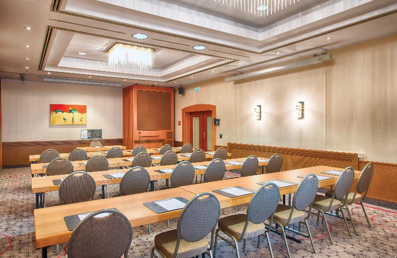 Leonardo Hotel Düsseldorf Airport - Ratingen - Toplantı