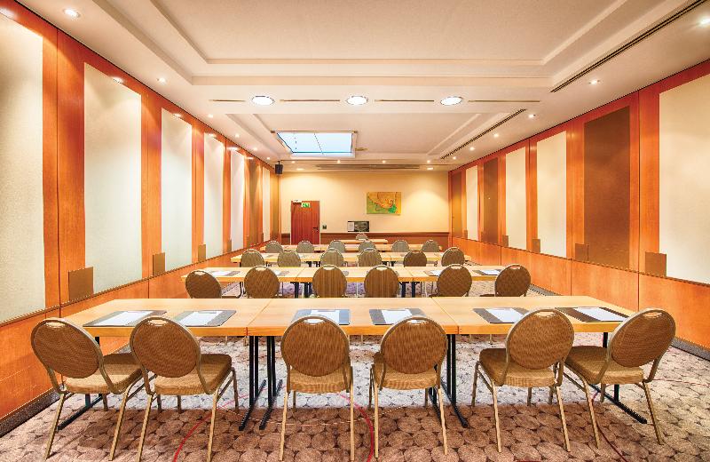 Leonardo Hotel Düsseldorf Airport - Ratingen - Toplantı