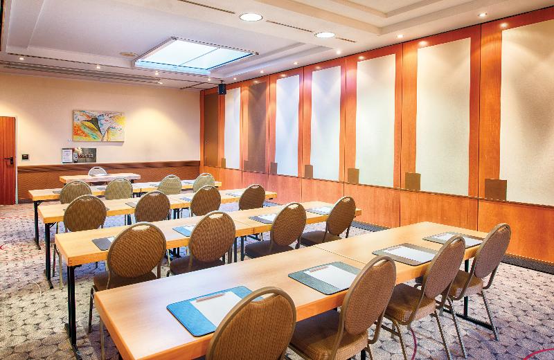 Leonardo Hotel Düsseldorf Airport - Ratingen - Toplantı