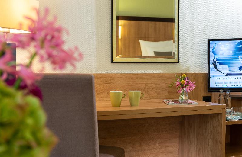 Leonardo Hotel Düsseldorf Airport - Ratingen - Oda