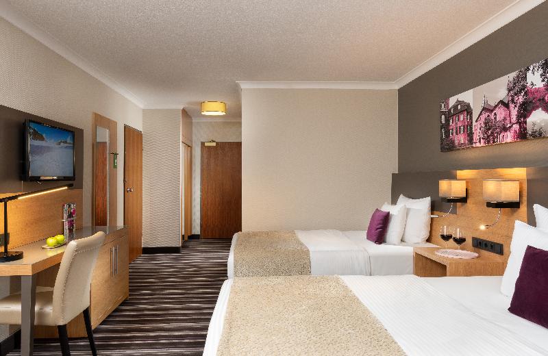 Leonardo Hotel Düsseldorf Airport - Ratingen - Oda