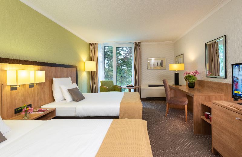 Leonardo Hotel Düsseldorf Airport - Ratingen - Oda