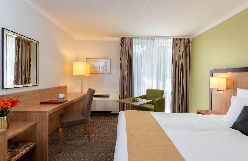 Leonardo Hotel Düsseldorf Airport - Ratingen - Oda