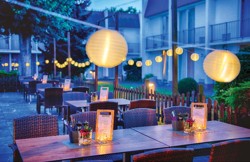 Leonardo Hotel Düsseldorf Airport - Ratingen - Teras