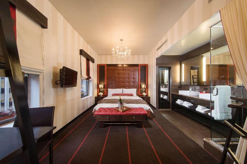 Sanctuary Hotel New York - Oda